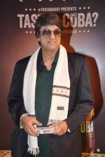 Mukesh Khanna at Gold TV awards red carpet in Mumbai on 20th July 2013 (111).JPG